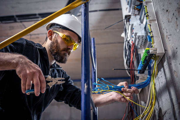 Best Licensed Electrician  in Eldorado At Santa Fe, NM